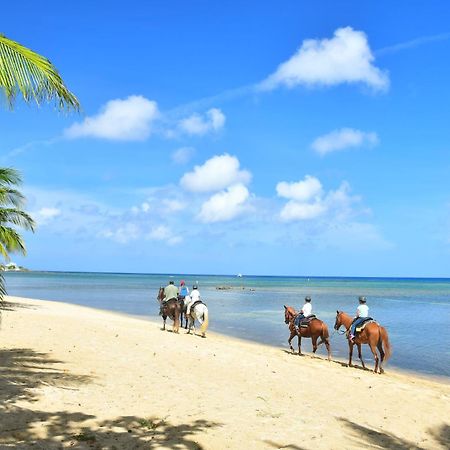 Anthony'S Key Resort Sandy Bay Екстериор снимка