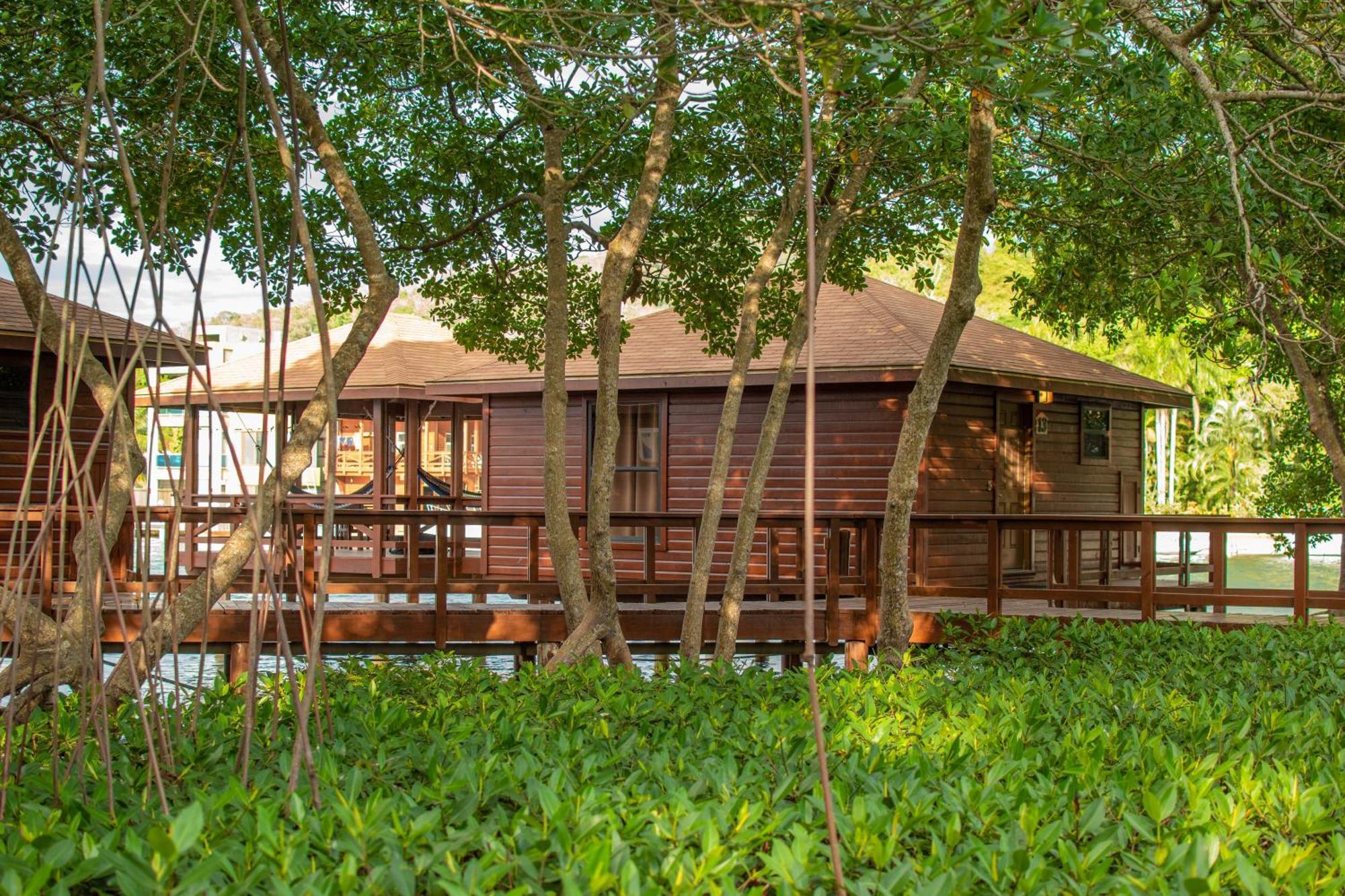 Anthony'S Key Resort Sandy Bay Екстериор снимка